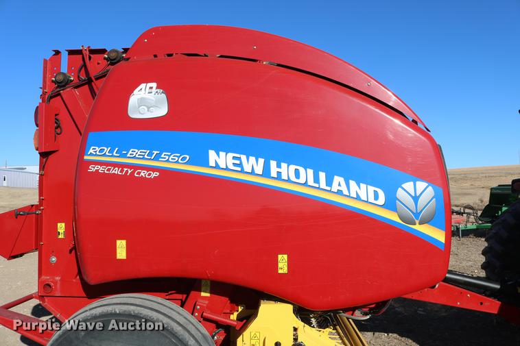 image for item DC3505 2015 New Holland Rollbelt 560 specialty crop round baler