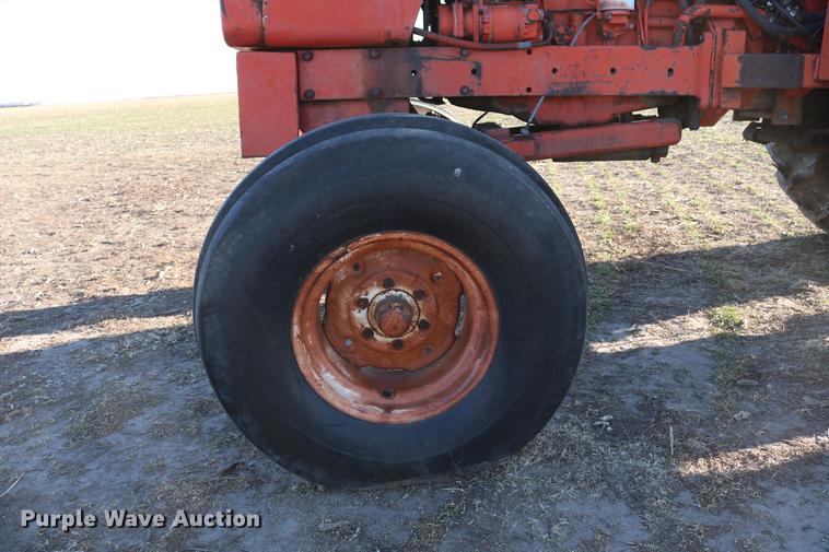 image for item DC3520 Allis Chalmers One-Ninety tractor
