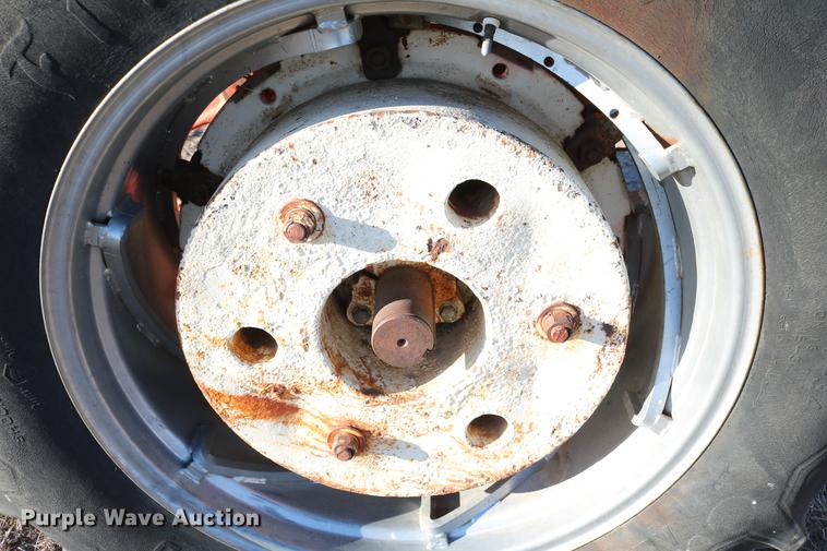 image for item DC3520 Allis Chalmers One-Ninety tractor