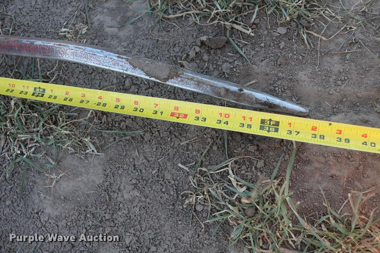 image for item DC3521 1975 Case 1370 tractor