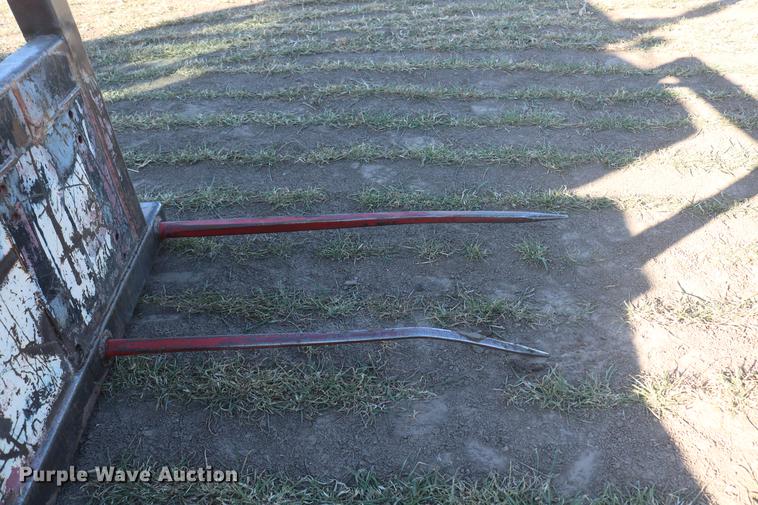 image for item DC3521 1975 Case 1370 tractor