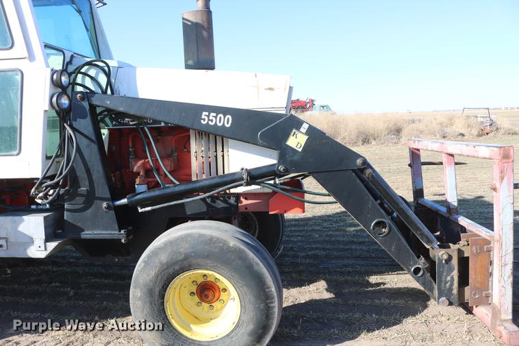 image for item DC3521 1975 Case 1370 tractor