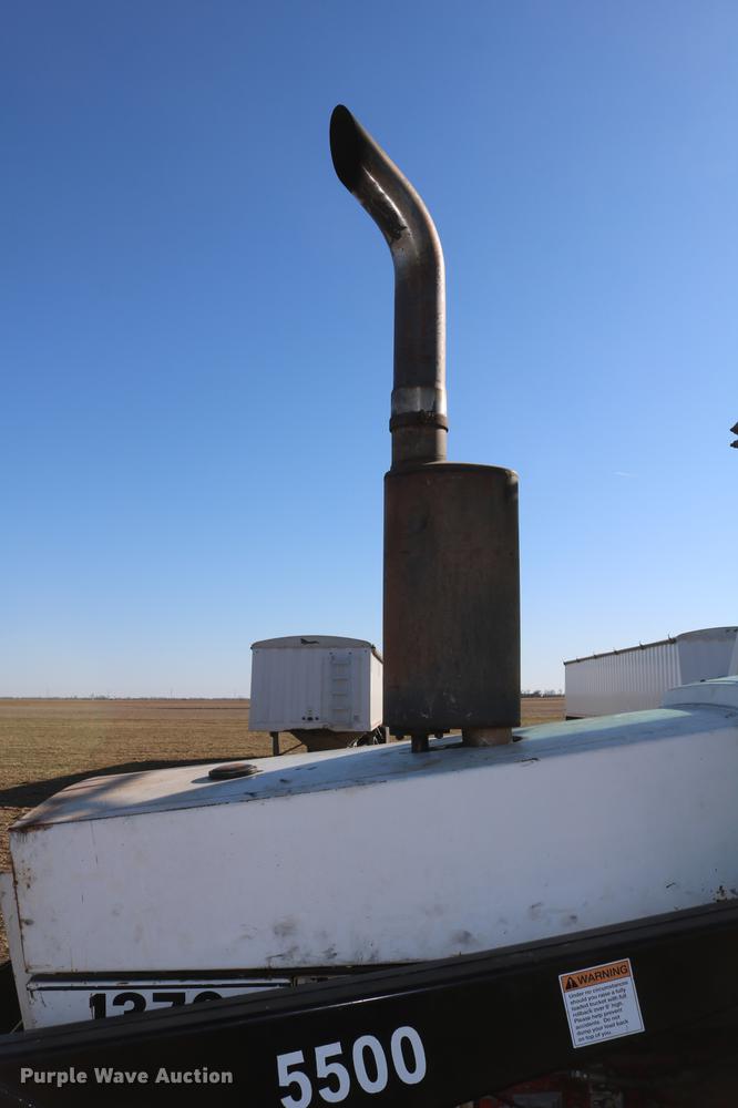 image for item DC3521 1975 Case 1370 tractor