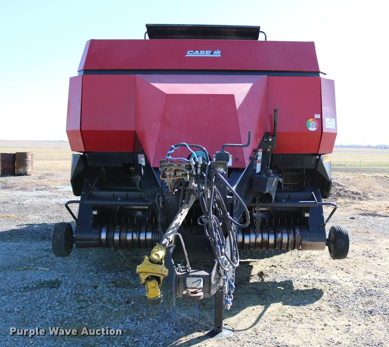 image for item DC3523 2004 Case IH LBX432 large square baler