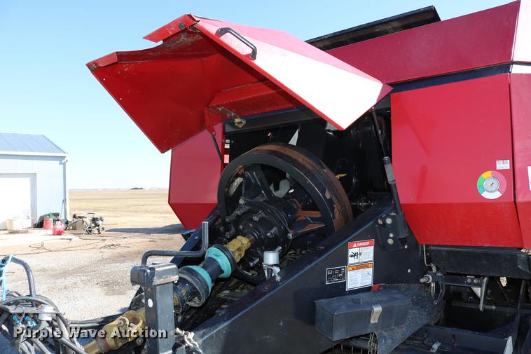 image for item DC3523 2004 Case IH LBX432 large square baler