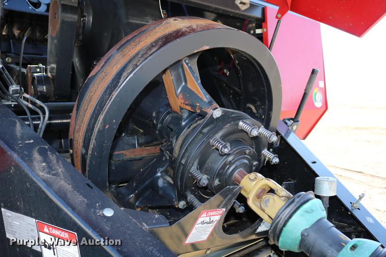 image for item DC3523 2004 Case IH LBX432 large square baler