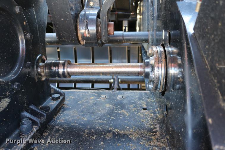 image for item DC3523 2004 Case IH LBX432 large square baler