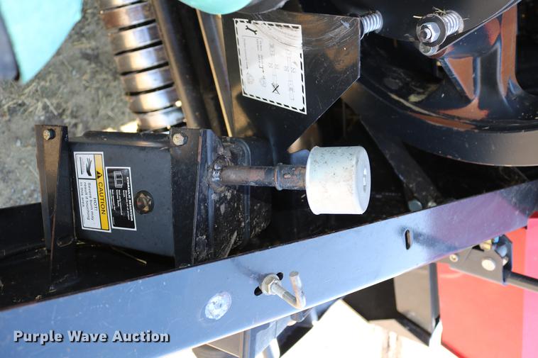 image for item DC3523 2004 Case IH LBX432 large square baler