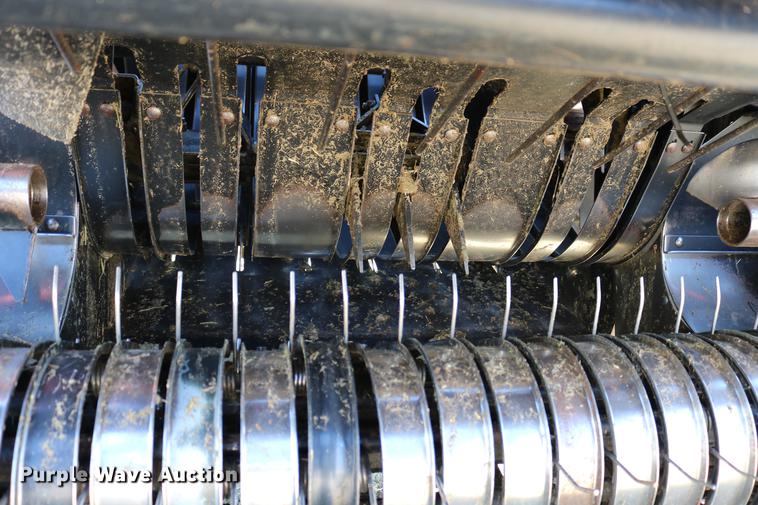 image for item DC3523 2004 Case IH LBX432 large square baler