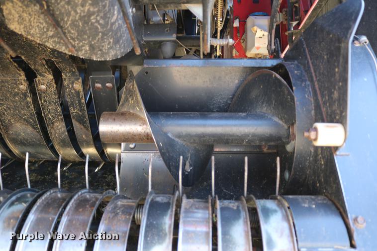 image for item DC3523 2004 Case IH LBX432 large square baler