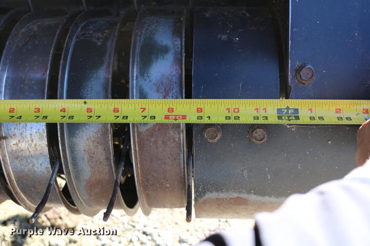 image for item DC3523 2004 Case IH LBX432 large square baler