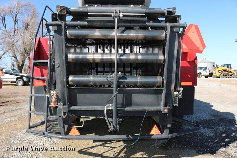 image for item DC3523 2004 Case IH LBX432 large square baler