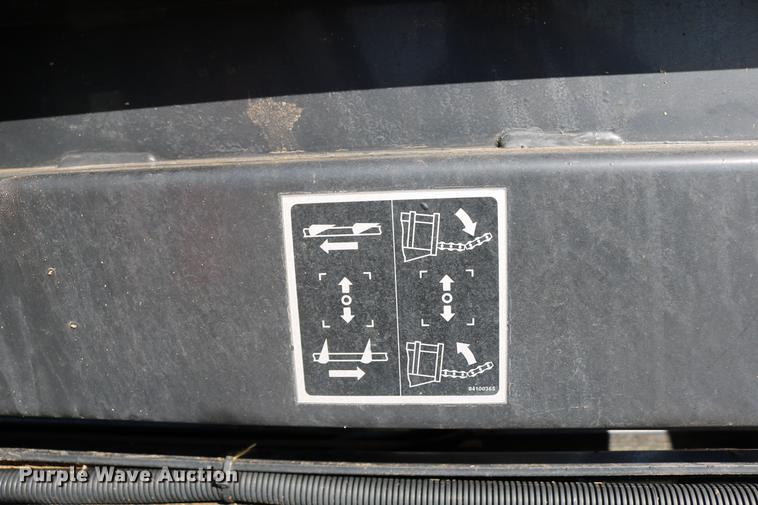 image for item DC3523 2004 Case IH LBX432 large square baler