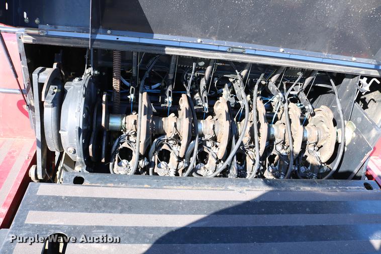 image for item DC3523 2004 Case IH LBX432 large square baler