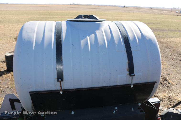 image for item DC3523 2004 Case IH LBX432 large square baler