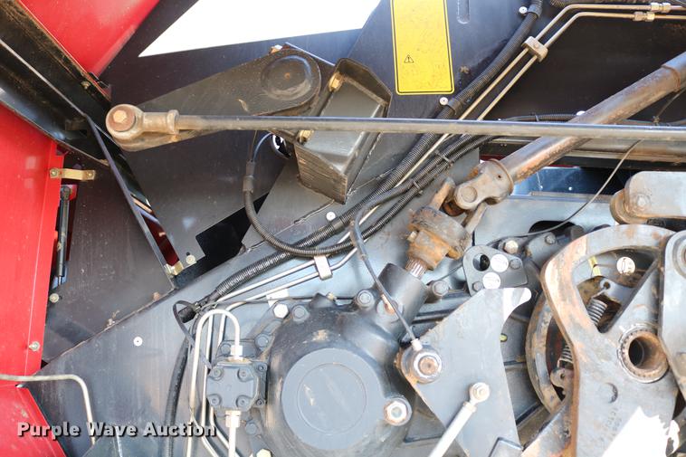 image for item DC3523 2004 Case IH LBX432 large square baler