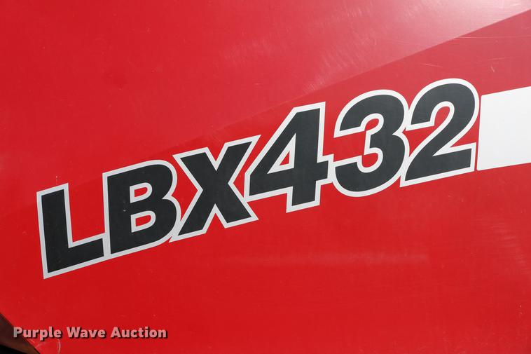 image for item DC3523 2004 Case IH LBX432 large square baler