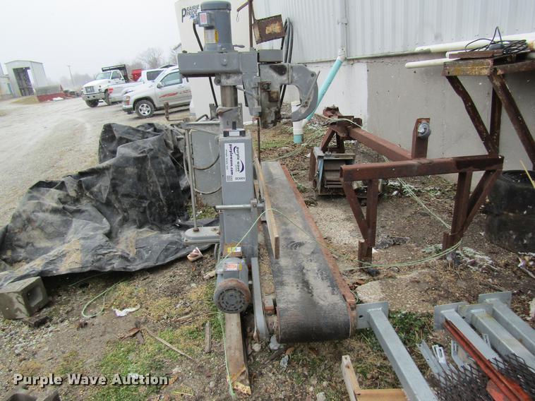 image for item DC4431 Fischbein 800 bag sewing machine