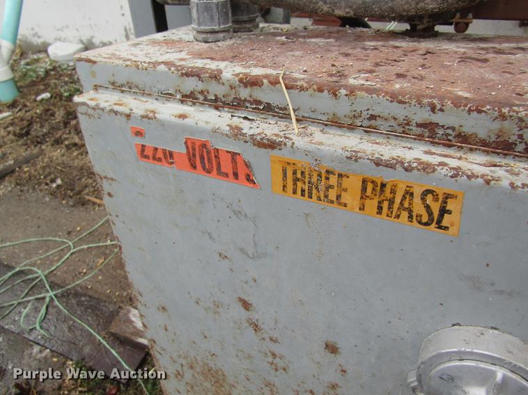 image for item DC4431 Fischbein 800 bag sewing machine