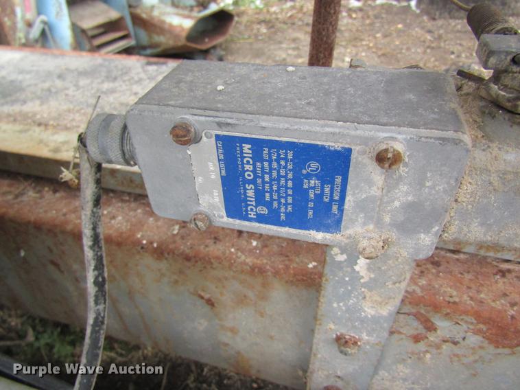 image for item DC4431 Fischbein 800 bag sewing machine