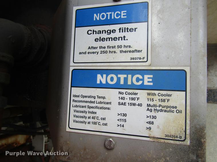 image for item DC4432 2007 International 7400 applicator truck