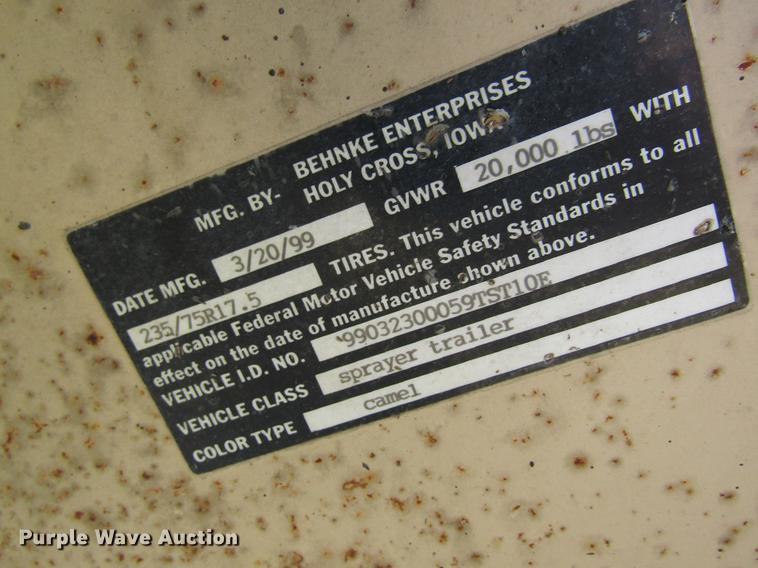 image for item DC4461 1999 Behnke sprayer trailer