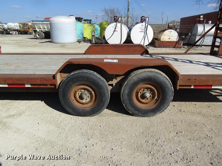 image for item DC4463 1998 Mitsubishi Motor utility trailer