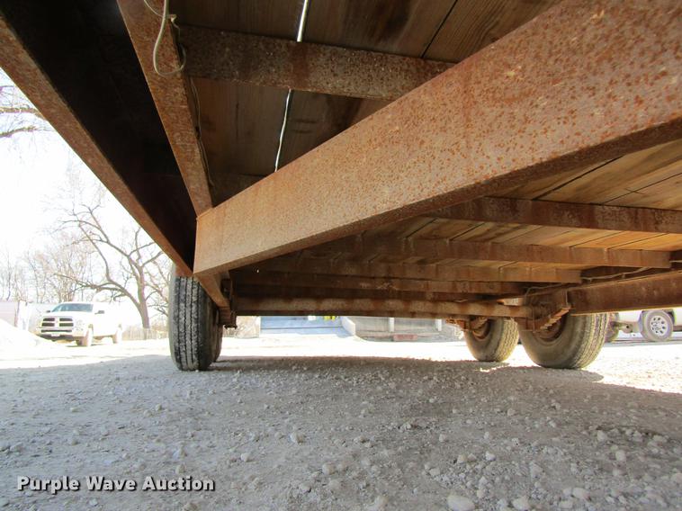 image for item DC4463 1998 Mitsubishi Motor utility trailer