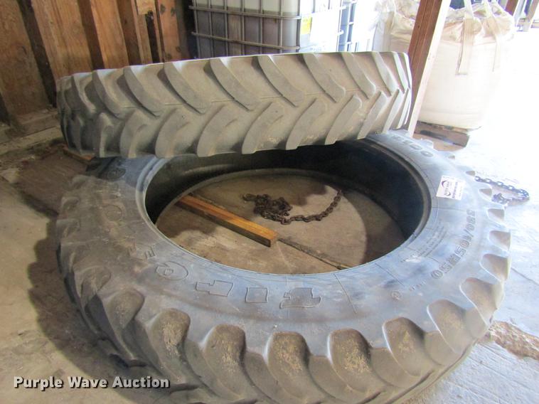 image for item DC4476 (2) Firestone 380/105R50 tires