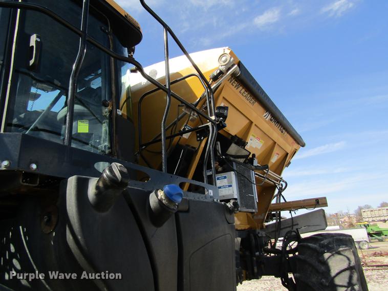 image for item DC4484 2013 Ag-Chem RoGator RG1100 self-propelled dry spreader applicator