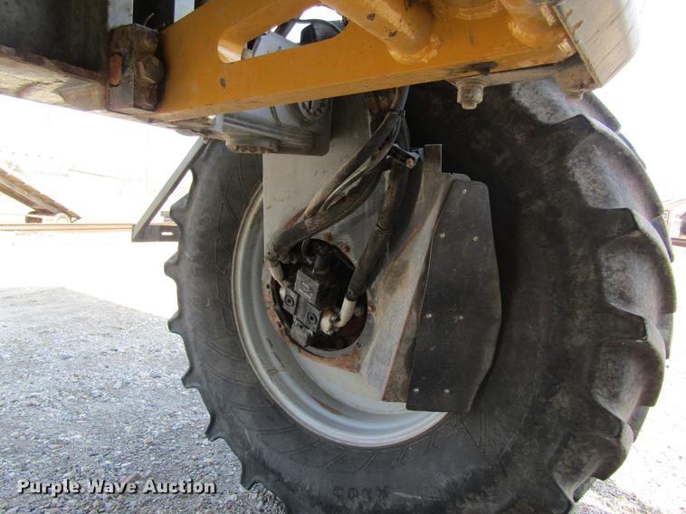 image for item DC4484 2013 Ag-Chem RoGator RG1100 self-propelled dry spreader applicator