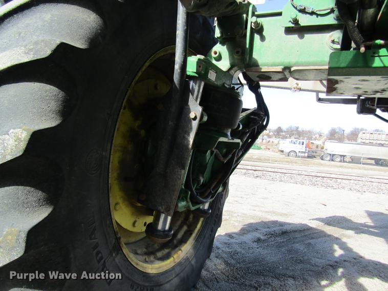 image for item DC4485 2011 John Deere 4930 self-propelled dry spreader applicator
