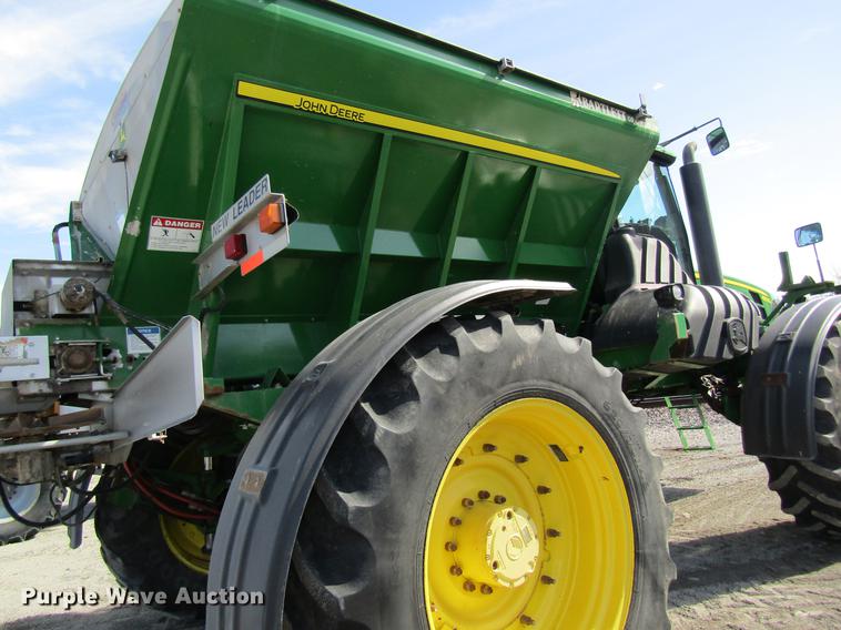 image for item DC4485 2011 John Deere 4930 self-propelled dry spreader applicator