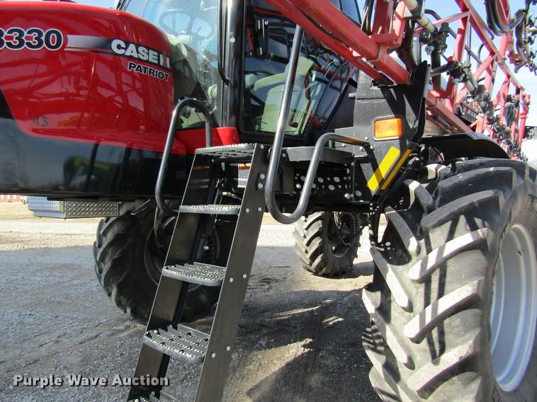 image for item DC4486 2014 Case IH Patriot 3330 self-propelled sprayer