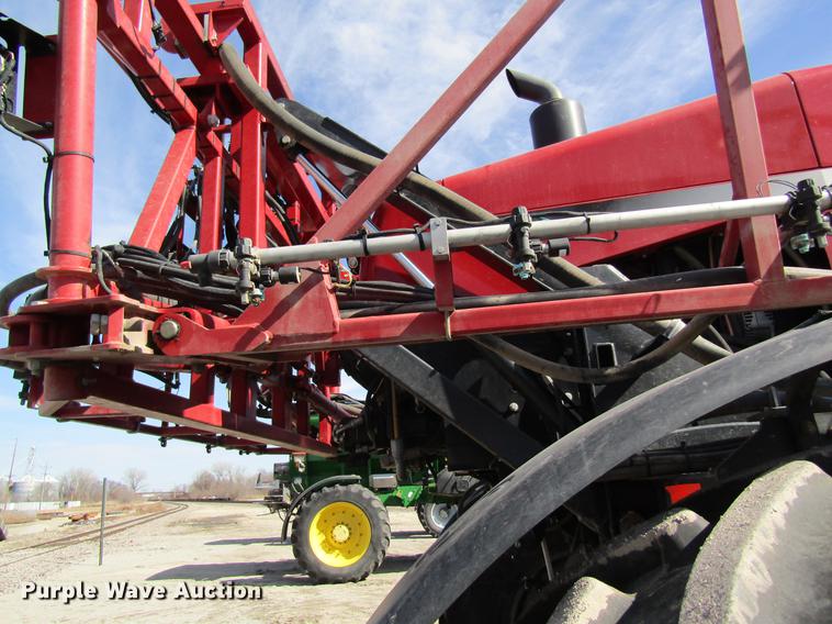 image for item DC4486 2014 Case IH Patriot 3330 self-propelled sprayer