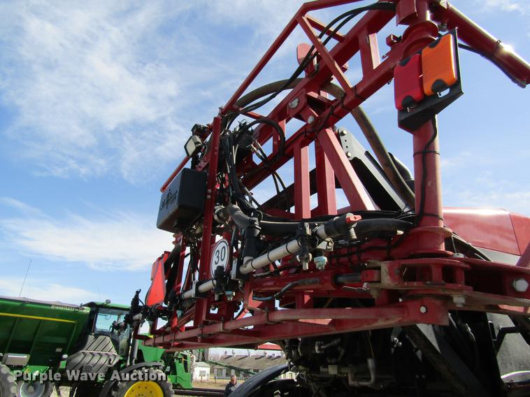 image for item DC4486 2014 Case IH Patriot 3330 self-propelled sprayer
