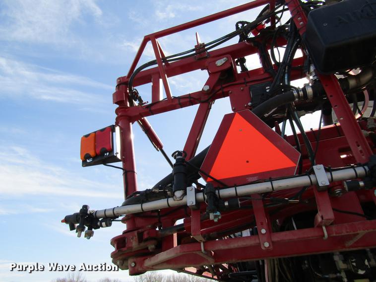 image for item DC4486 2014 Case IH Patriot 3330 self-propelled sprayer