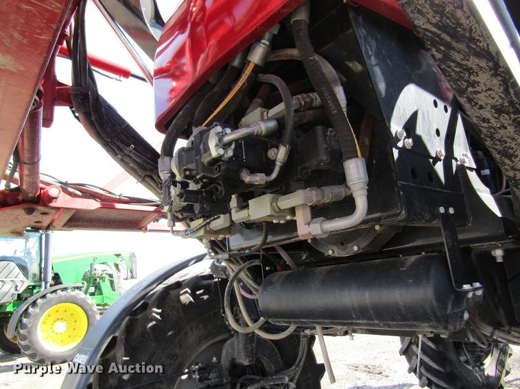 image for item DC4486 2014 Case IH Patriot 3330 self-propelled sprayer