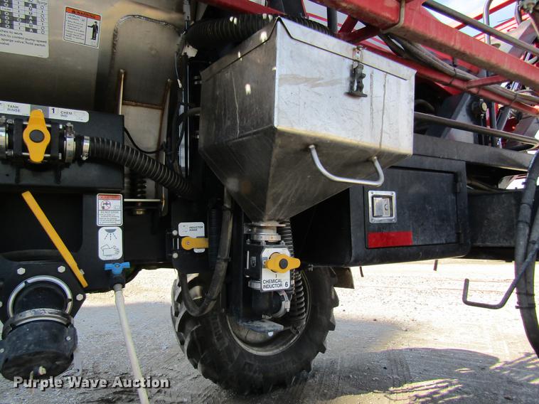 image for item DC4486 2014 Case IH Patriot 3330 self-propelled sprayer