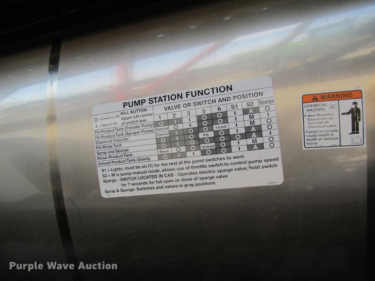 image for item DC4486 2014 Case IH Patriot 3330 self-propelled sprayer