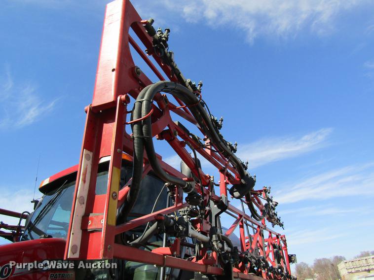 image for item DC4486 2014 Case IH Patriot 3330 self-propelled sprayer