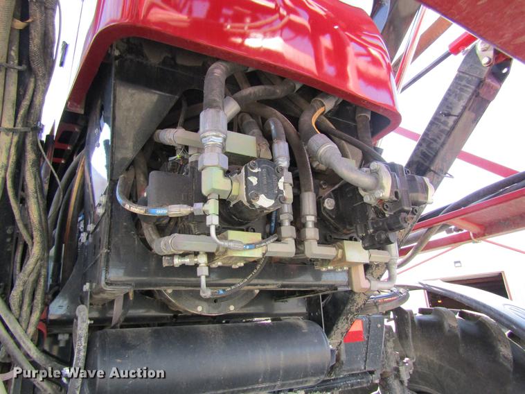 image for item DC4486 2014 Case IH Patriot 3330 self-propelled sprayer