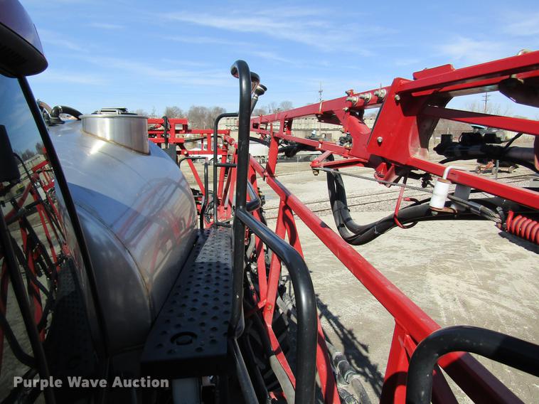 image for item DC4486 2014 Case IH Patriot 3330 self-propelled sprayer