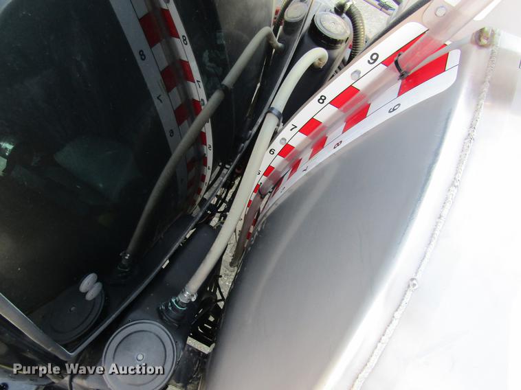 image for item DC4486 2014 Case IH Patriot 3330 self-propelled sprayer