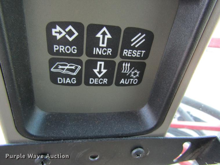 image for item DC4486 2014 Case IH Patriot 3330 self-propelled sprayer