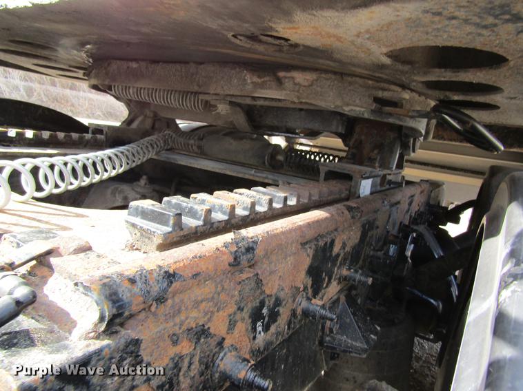 image for item DC4489 2010 Peterbilt 386 semi truck