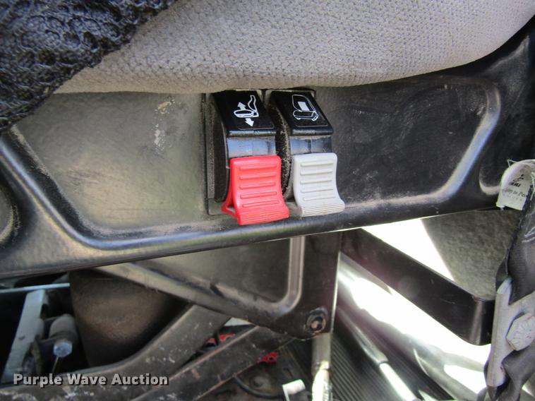 image for item DC4489 2010 Peterbilt 386 semi truck