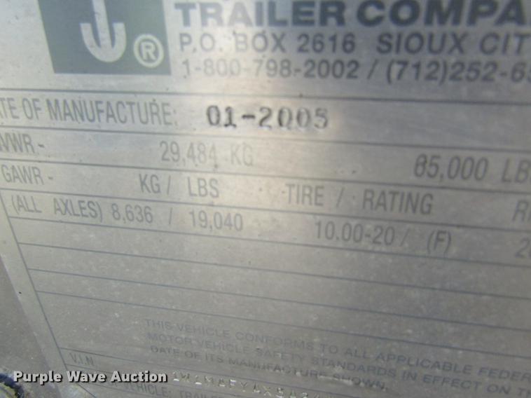 image for item DC4490 2005 Wilson DWH-500 double hopper bottom grain trailer