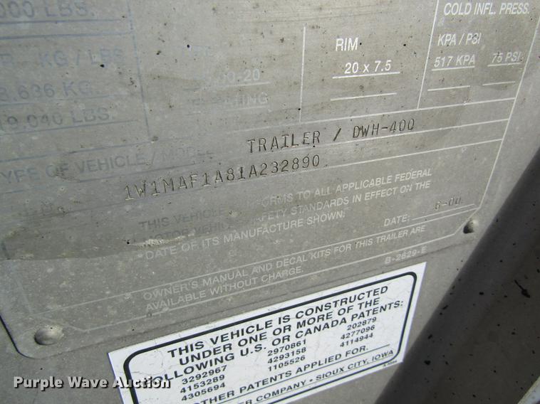 image for item DC4491 2001 Wilson DWH-400 double hopper bottom grain trailer