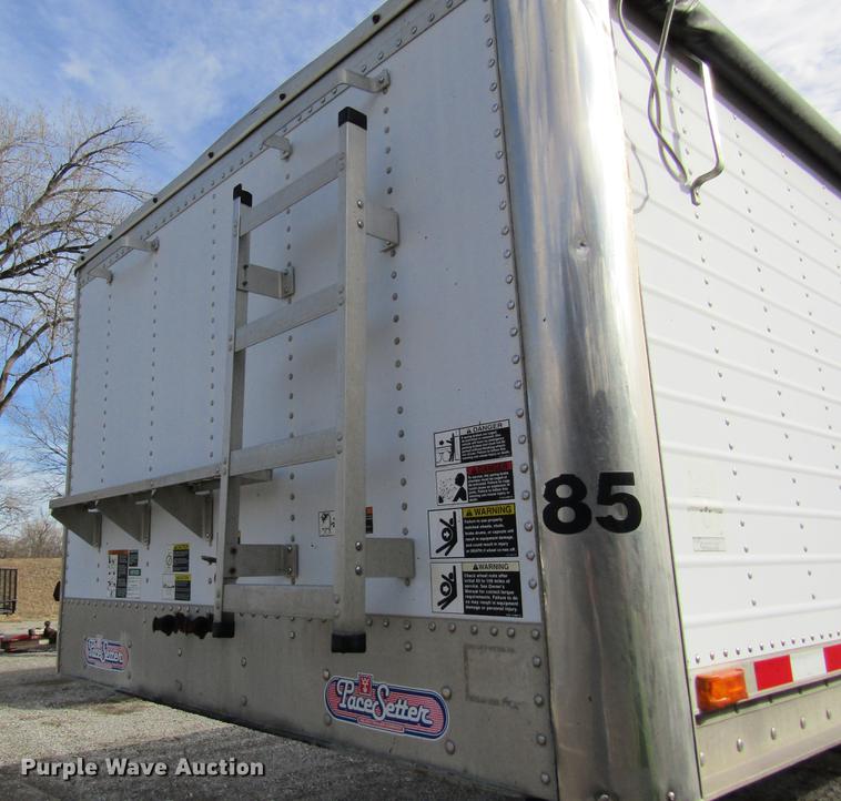 image for item DC4491 2001 Wilson DWH-400 double hopper bottom grain trailer